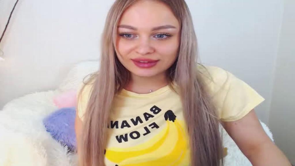 nikki_blondie [2019/06/15 04:54:04]