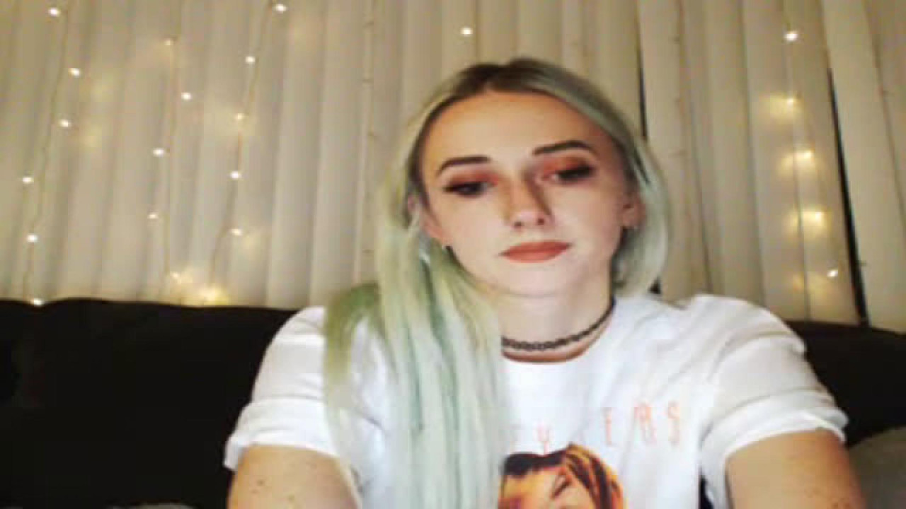 kenzietop1000 Sex Show [2018/01/16 07:10:26]