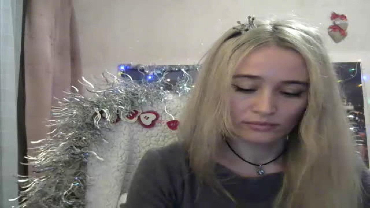 xyliganka777 Handjob Show [2017/12/17 22:16:07]