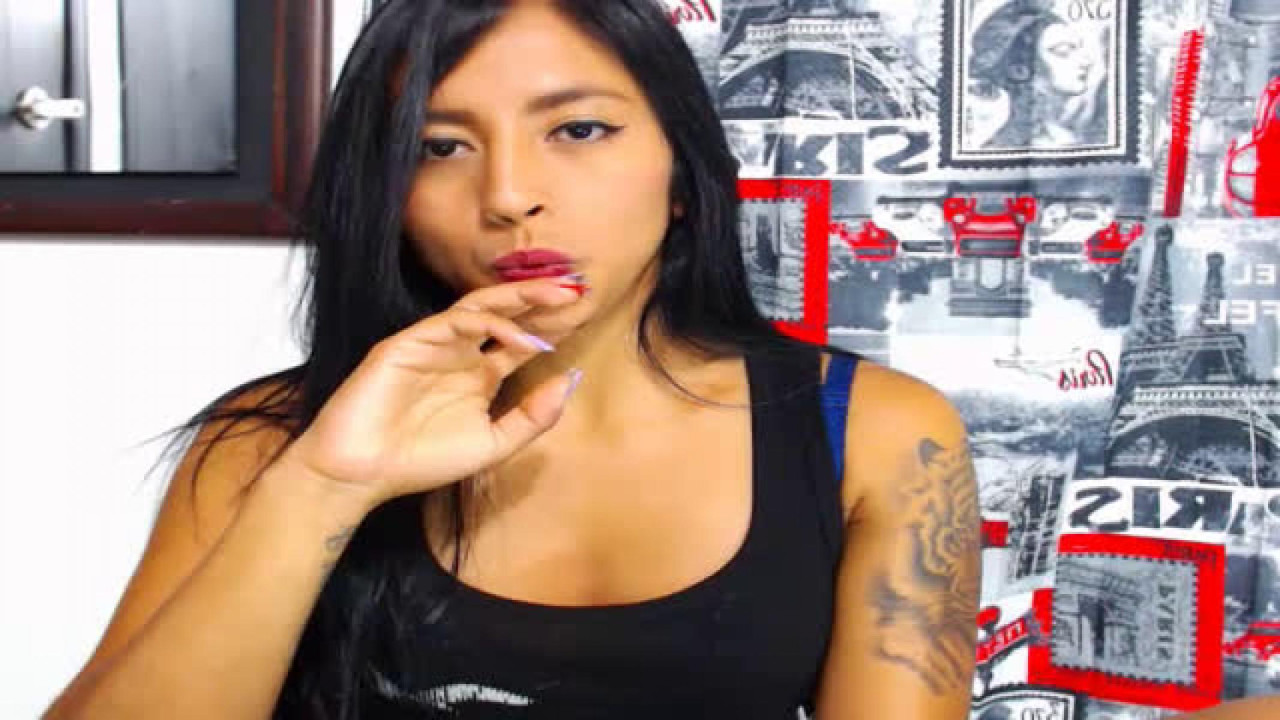 viiviian01 Booty Video [2017/11/24 04:25:27]
