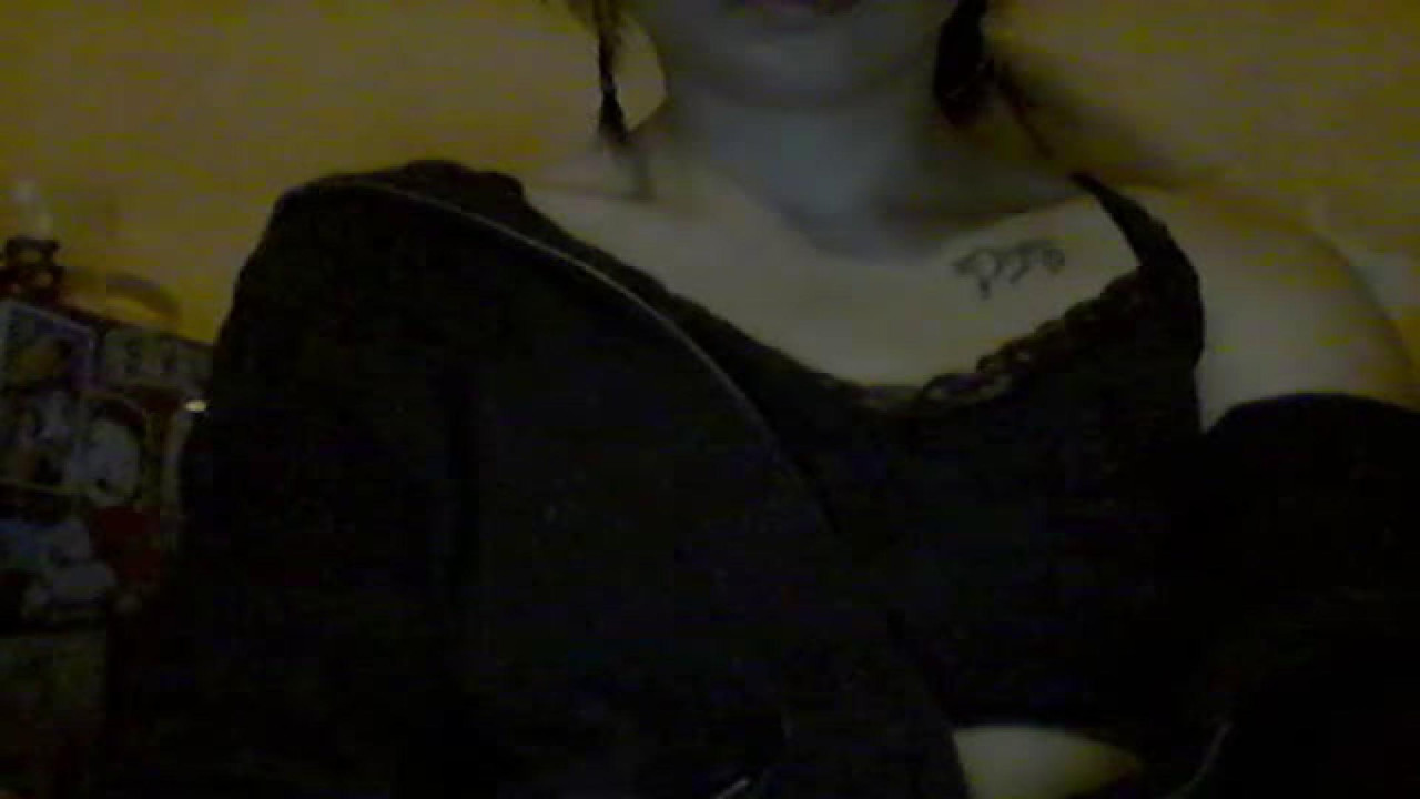 demonivpunk Webcam [2017/11/26 04:48:27]