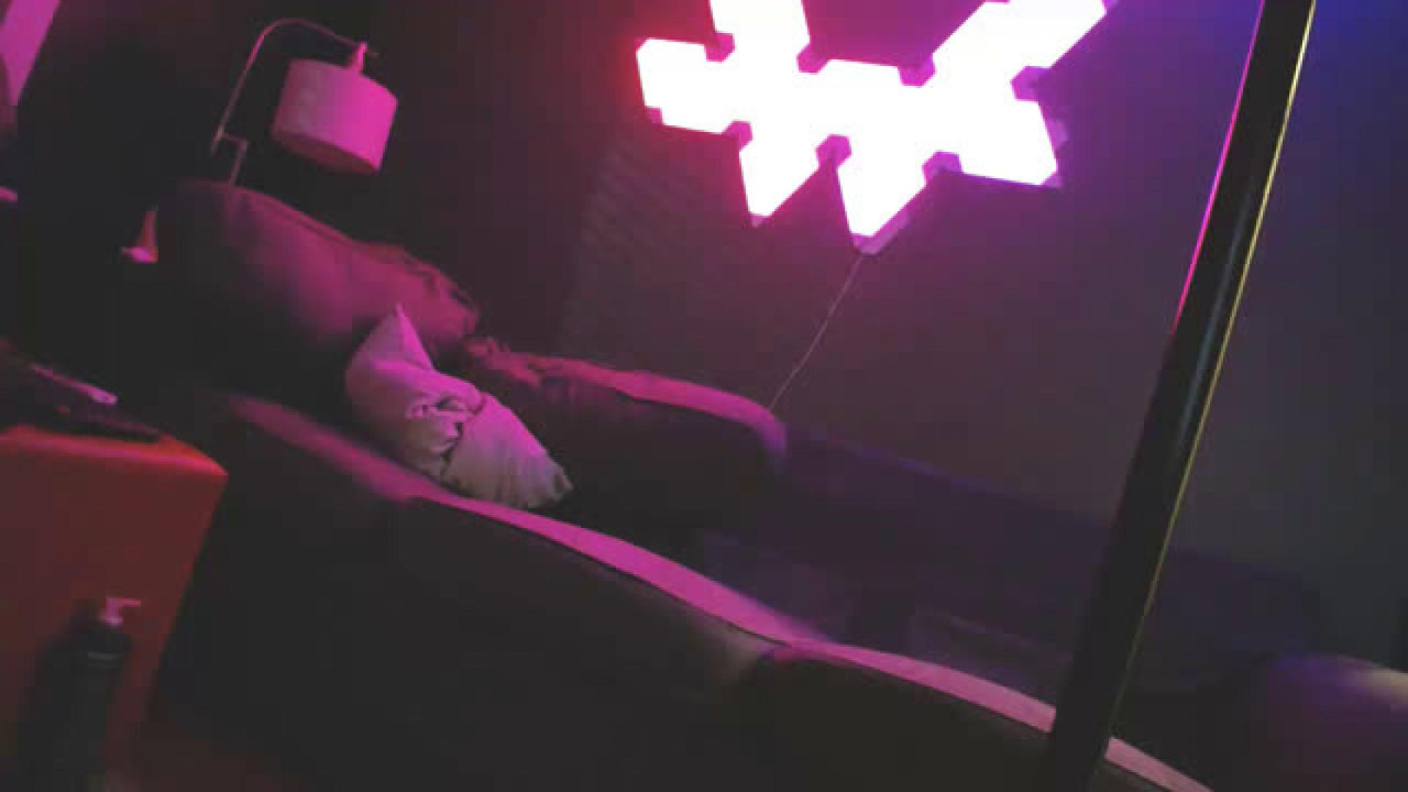 andyisaduck8 Anal Show [2018/03/23 03:56:18]