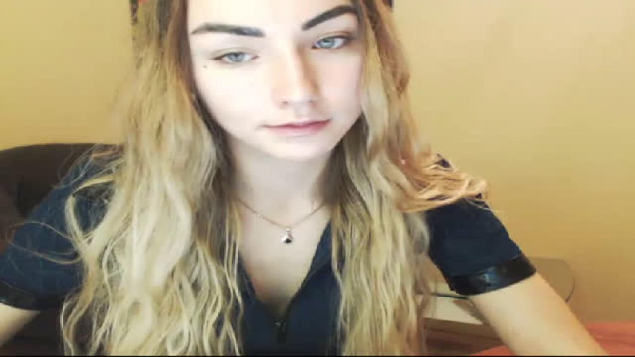 andymills Free Webcam [2017/10/22 15:02:43]