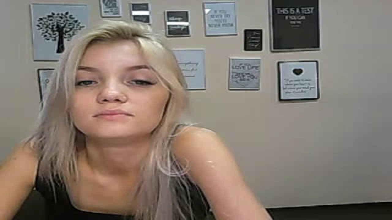 oliiii_cute Webcam Movie [2017/10/13 07:36:52]