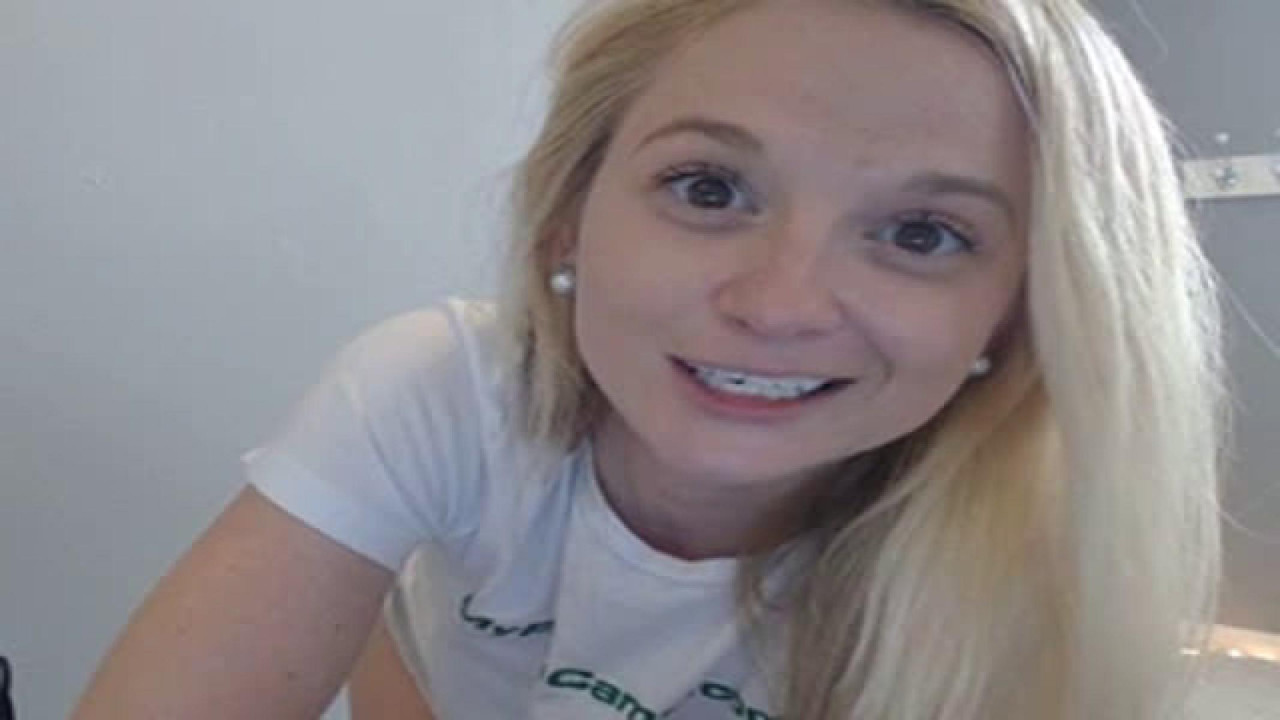 misskaysie Lesbian Video [2017/08/25 16:50:14]