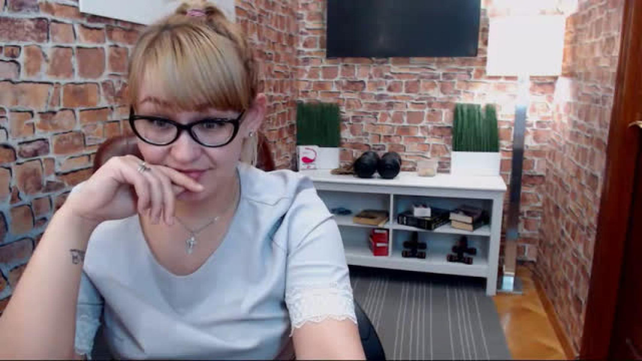 margo_passion Throat Webcam [2018/01/29 03:45:58]