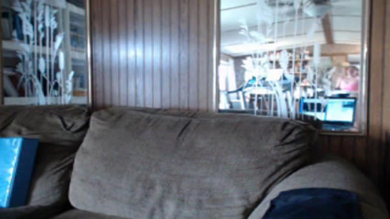 chatroomgirl Flashing Webcam [2017/11/07 18:24:45]
