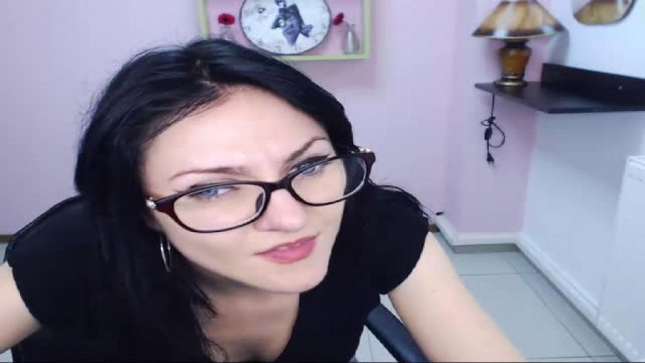 sabrynalay MyFreeCams Movie [2017/06/14 06:20:44]