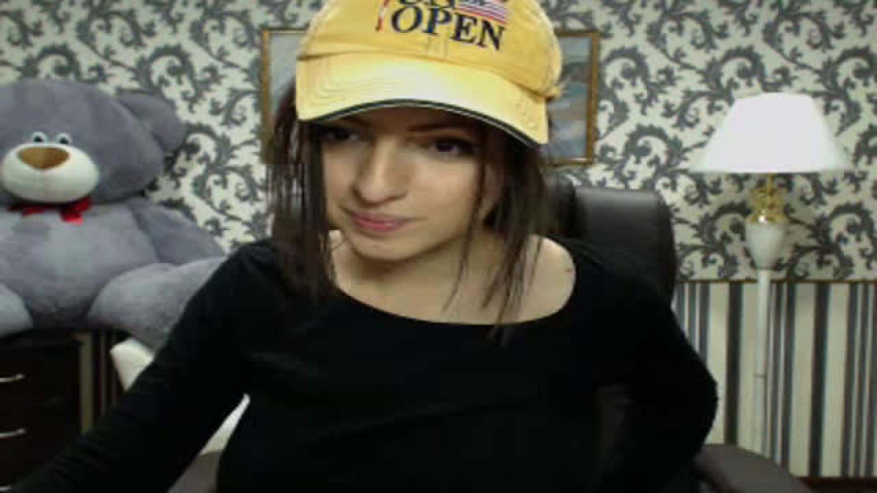 chloewood Topless Webcam [2017/11/07 21:35:38]