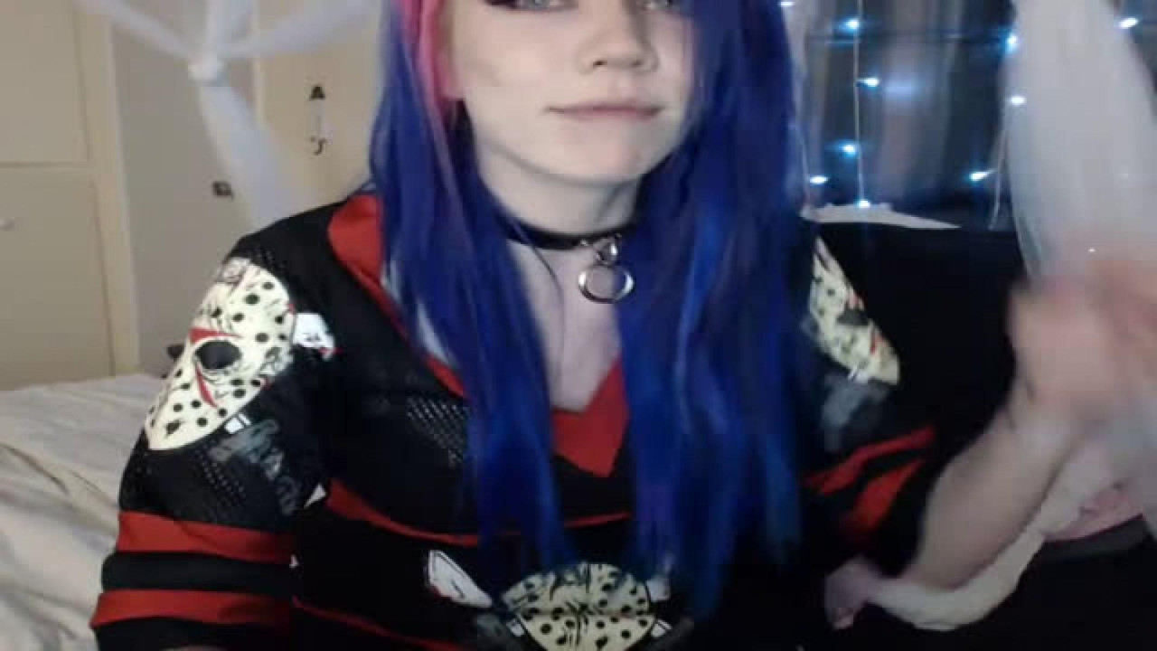 ledabear Instagram Webcam [2017/10/14 03:50:44]