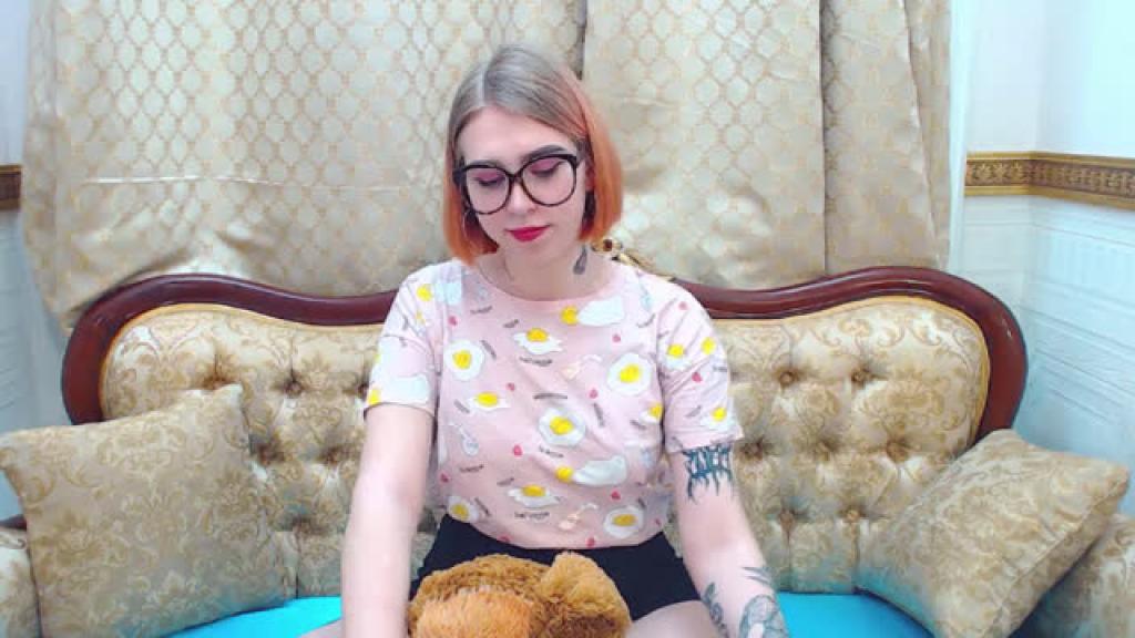amalliadiva [2019/10/16 22:20:28]