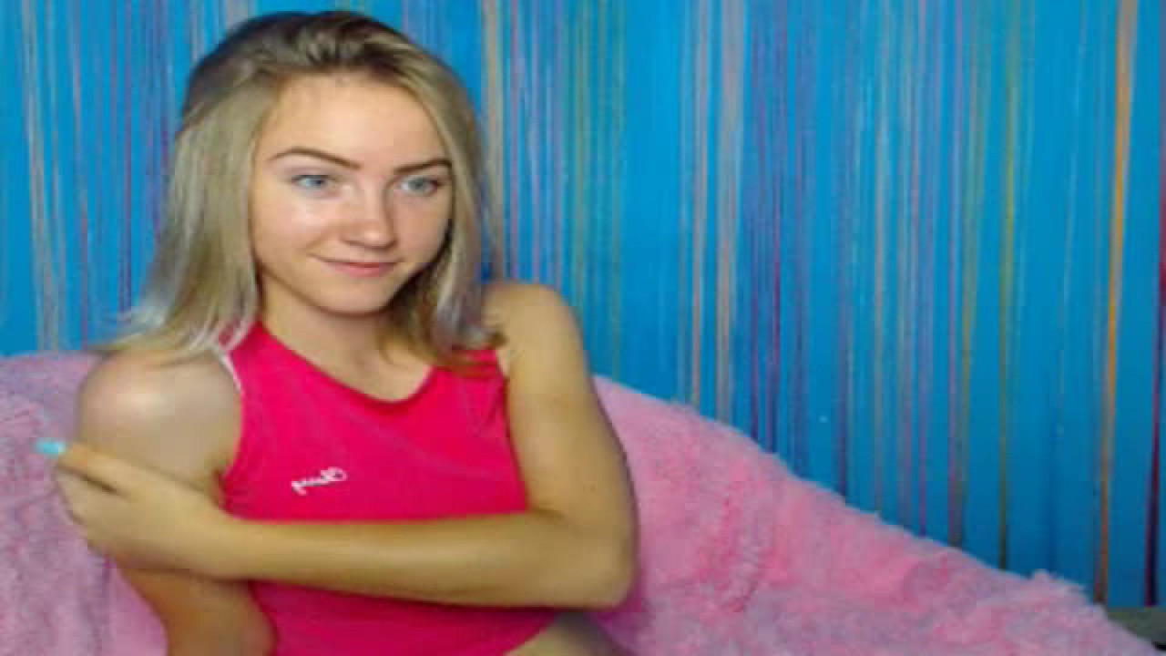 teenlily_99 Naked Video [2017/08/25 15:00:23]
