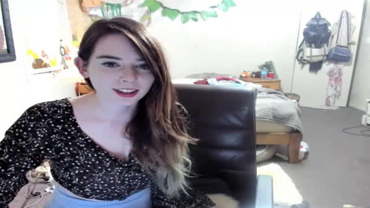 forest_nymph Masturbating Webcam [2017/09/28 02:40:41]