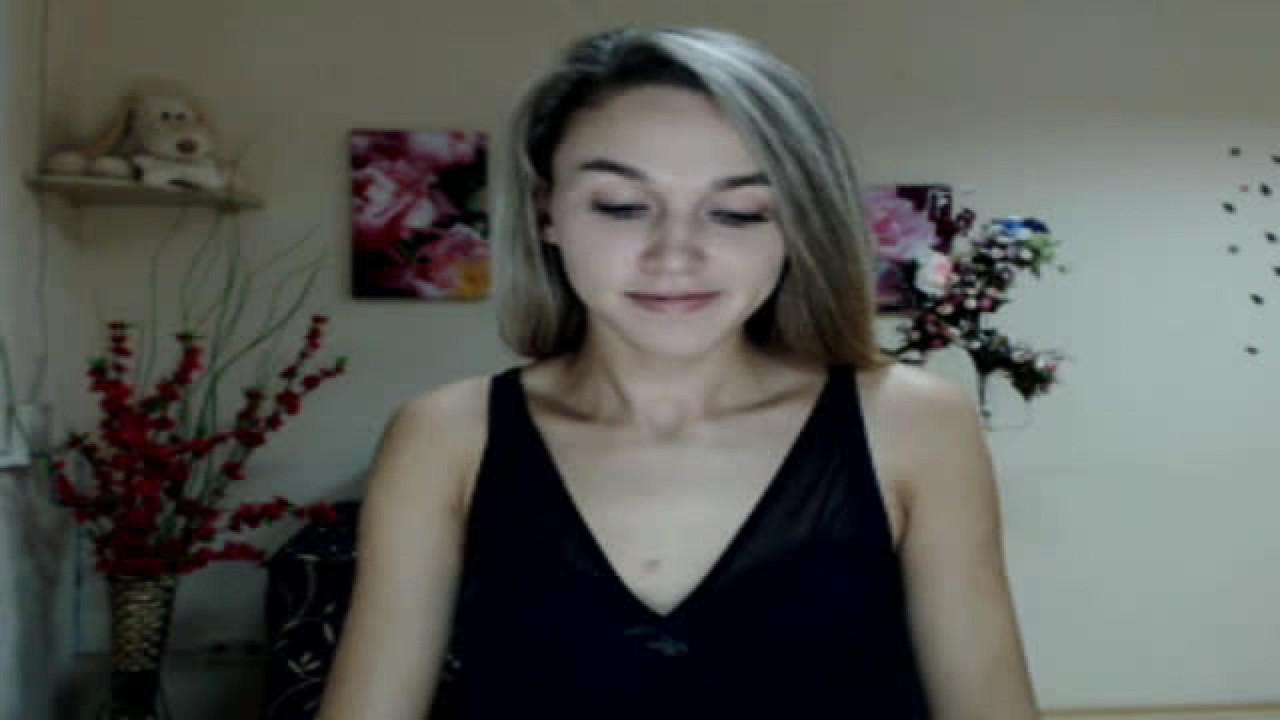 mary_merritt Strap Video [2017/11/06 14:55:12]