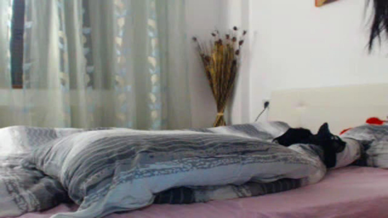 misstreseva MyFeeCams Webcam [2017/09/26 12:41:52]
