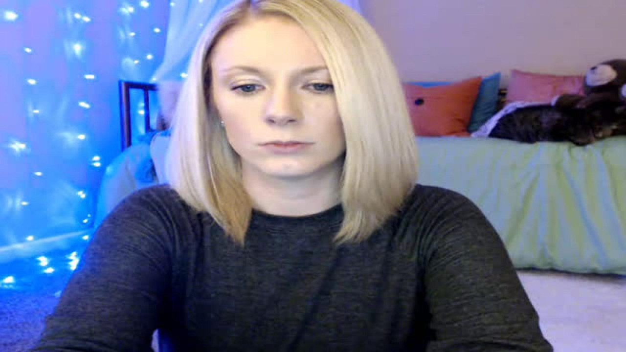 crystalsummrs Naked [2018/01/17 03:31:18]