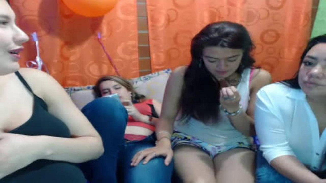 playwithus Dildo Show [2017/05/04 17:46:34]