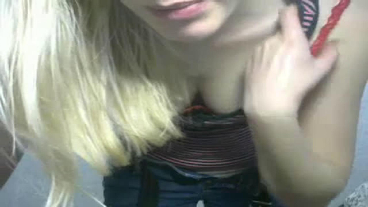 anotherblonde Cunt Webcam [2018/04/18 14:07:14]