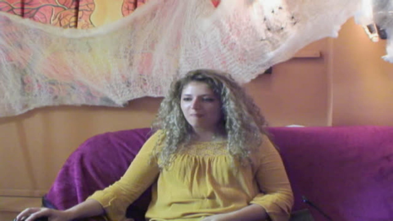 greensaphire Spanking Show [2017/11/01 12:25:37]