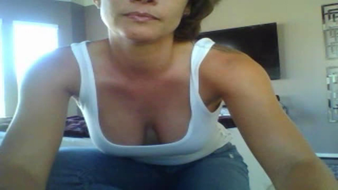 ohfuckjade Gagging Webcam [2017/10/17 20:16:17]