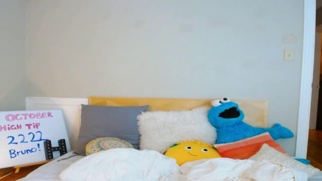 holliecakes Humiliation Show [2017/10/18 03:50:26]