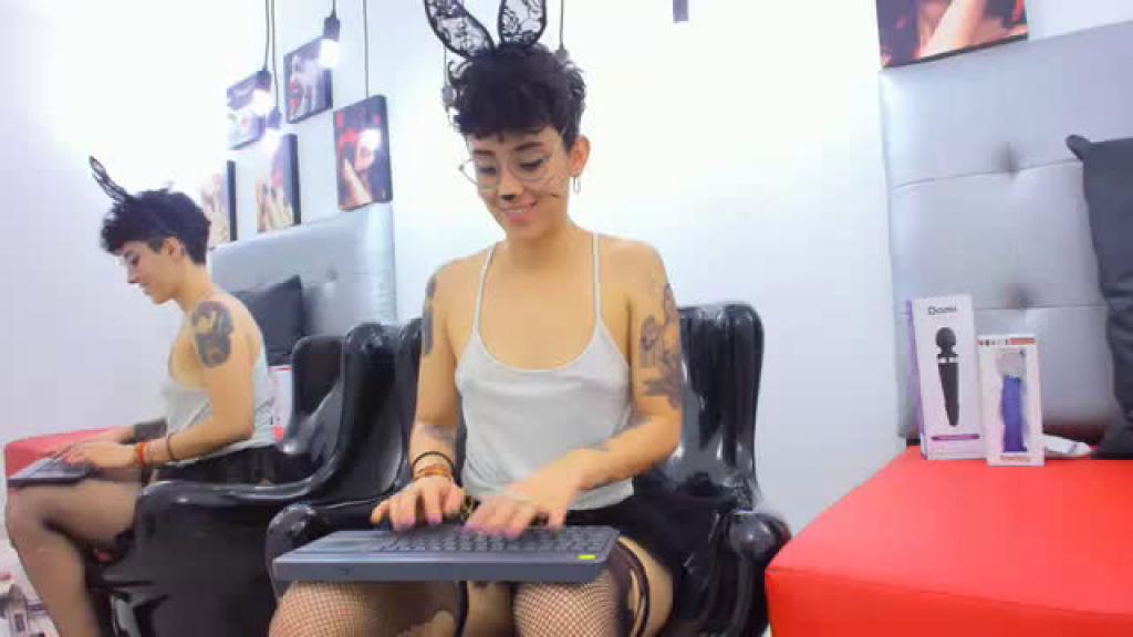 alexrousseau [2019/10/28 20:10:45]