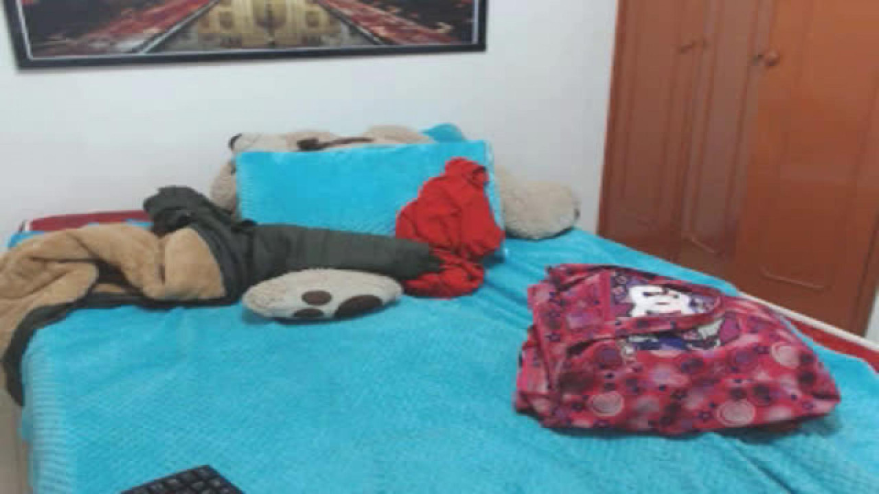 caroline_19 Stream Video [2017/11/11 10:40:12]
