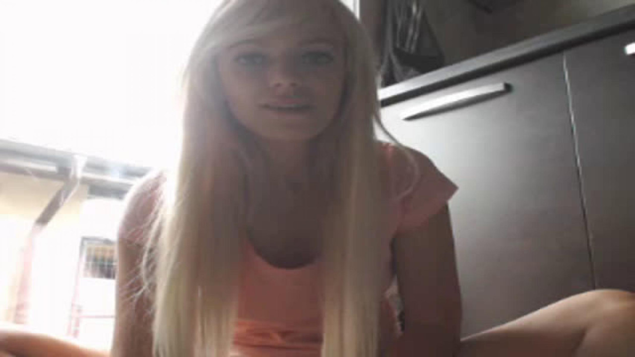 awesomeblonde Sex Webcam [2018/05/11 08:50:23]