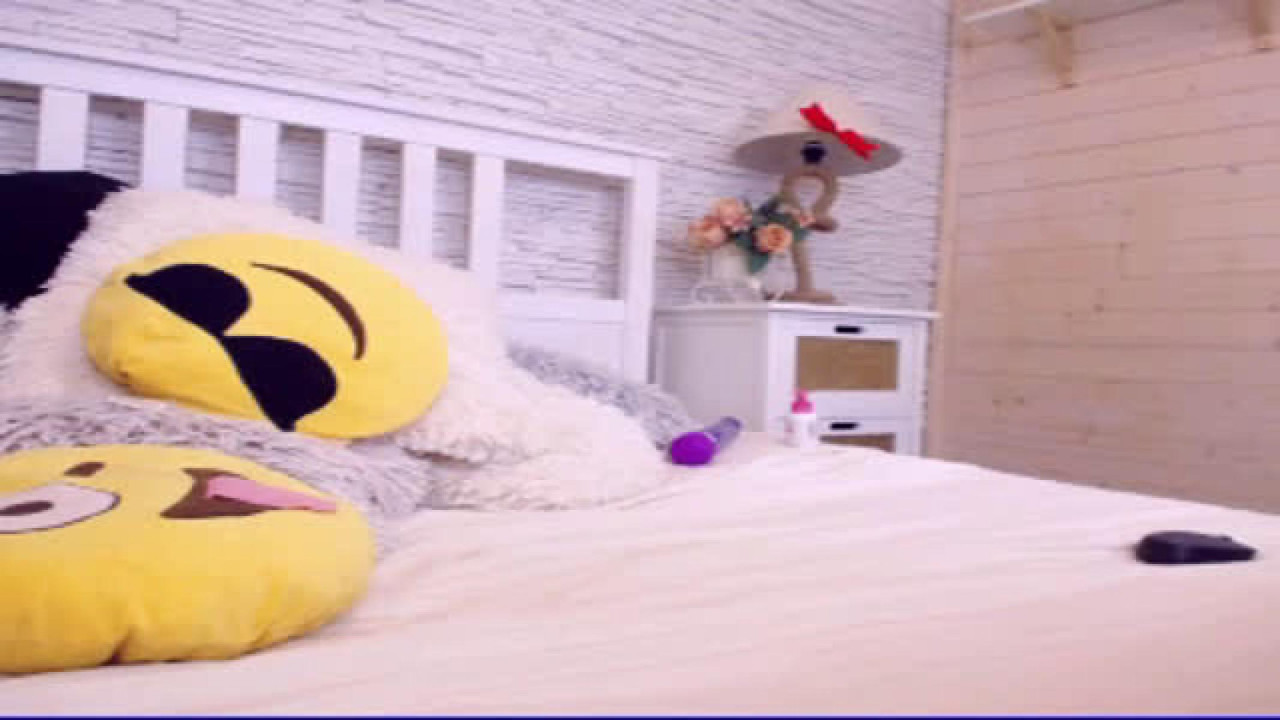 naominasssh Twerking [2017/11/10 09:10:36]