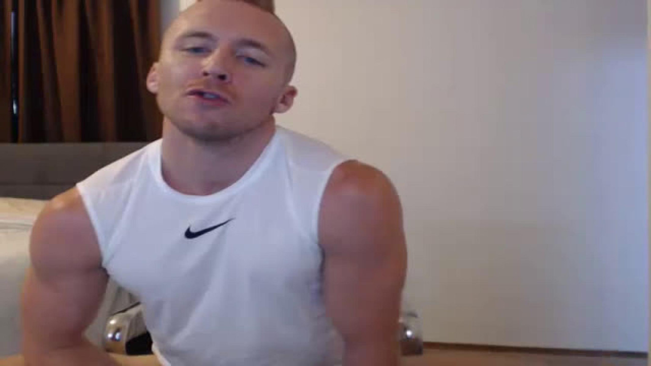 gymjock22 Fisting Show [2018/04/29 23:35:27]