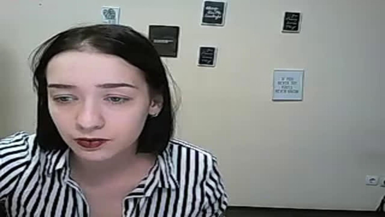 dana_s Oral Webcam [2017/11/21 16:00:37]