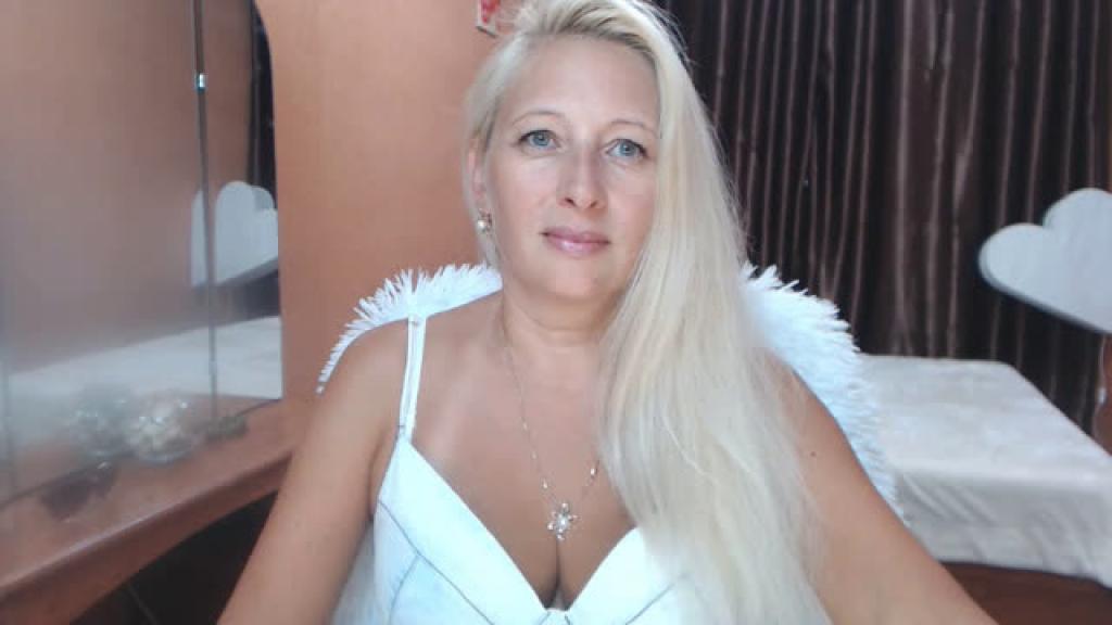 prettyywomann [2019/08/18 08:40:28]