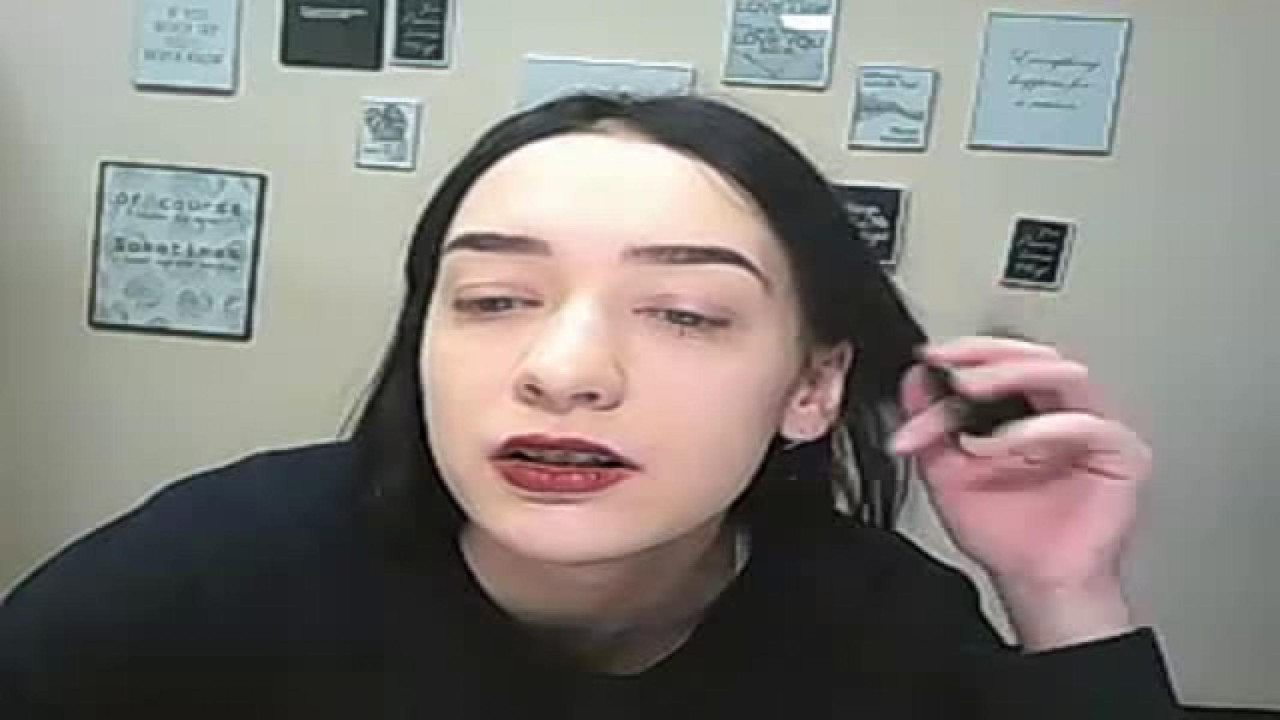 dana_s Bg Webcam [2017/10/22 05:40:50]