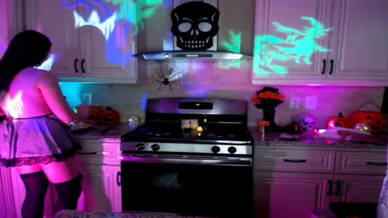 hellocourtney Bg Show [2017/10/17 08:05:38]