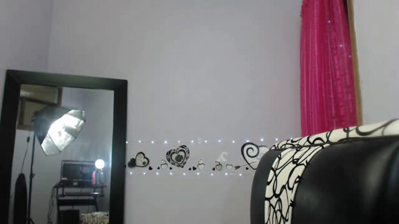 kaitlynnferna Shower Video [2017/11/20 18:51:36]