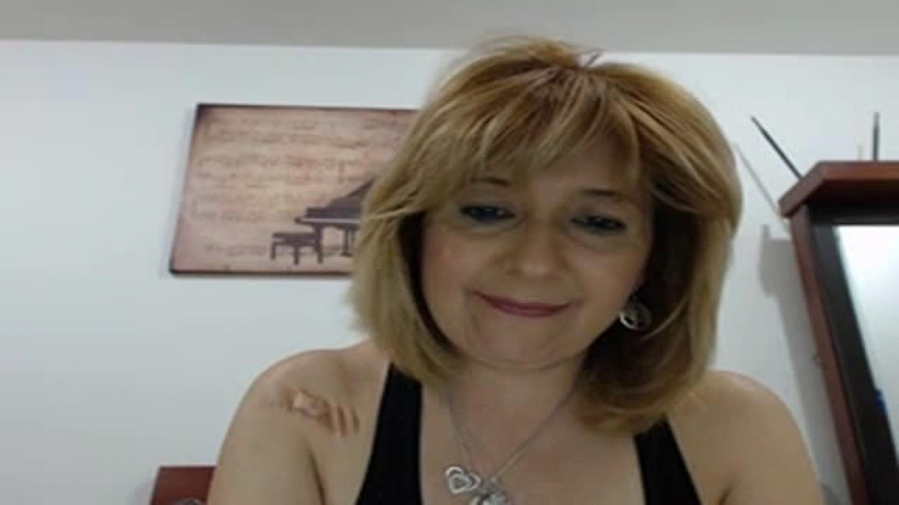 wackyvaky Nude Webcam [2017/10/10 01:30:38]