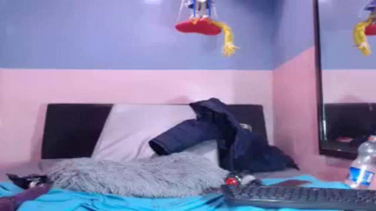 keylahorny10
