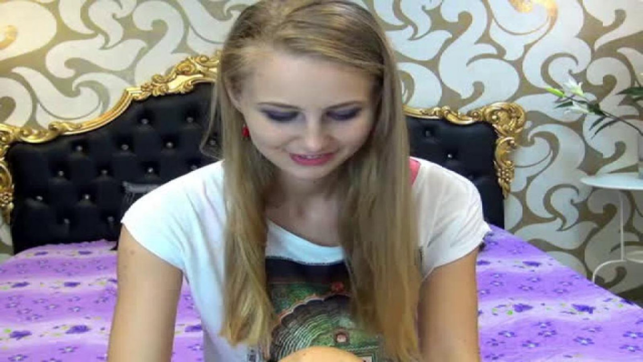 sweetnessblonde Tease Webcam [2017/07/28 06:10:52]
