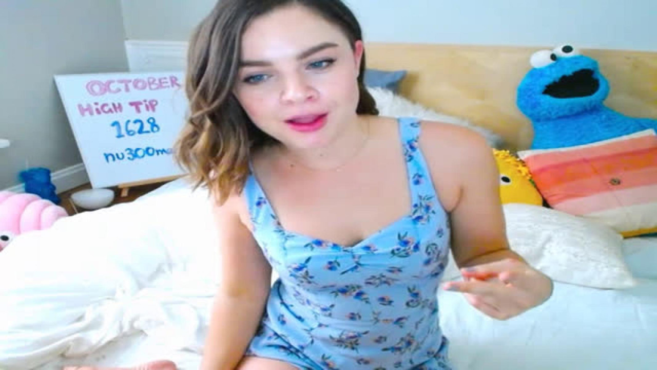 holliecakes Fucked Video [2017/10/15 17:40:15]