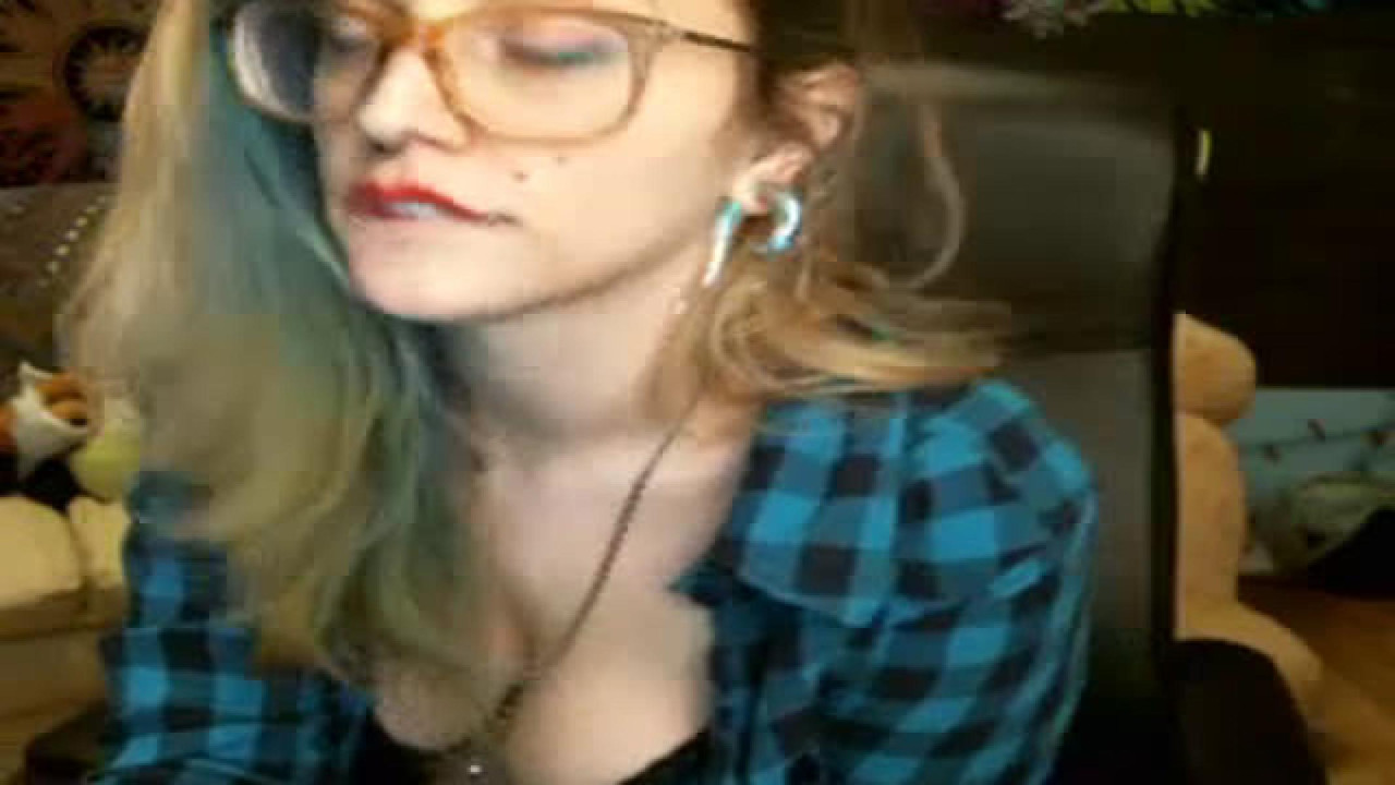 xsubdollx MyFeeCams Show [2018/02/04 22:06:39]