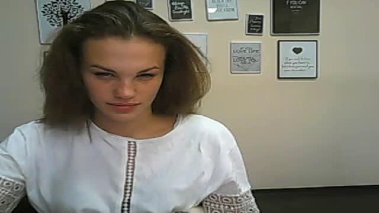 sophiaadamson Blowjob Webcam [2017/09/10 03:45:14]
