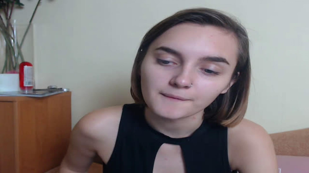 yourshybaby [2017/11/22 05:05:51]