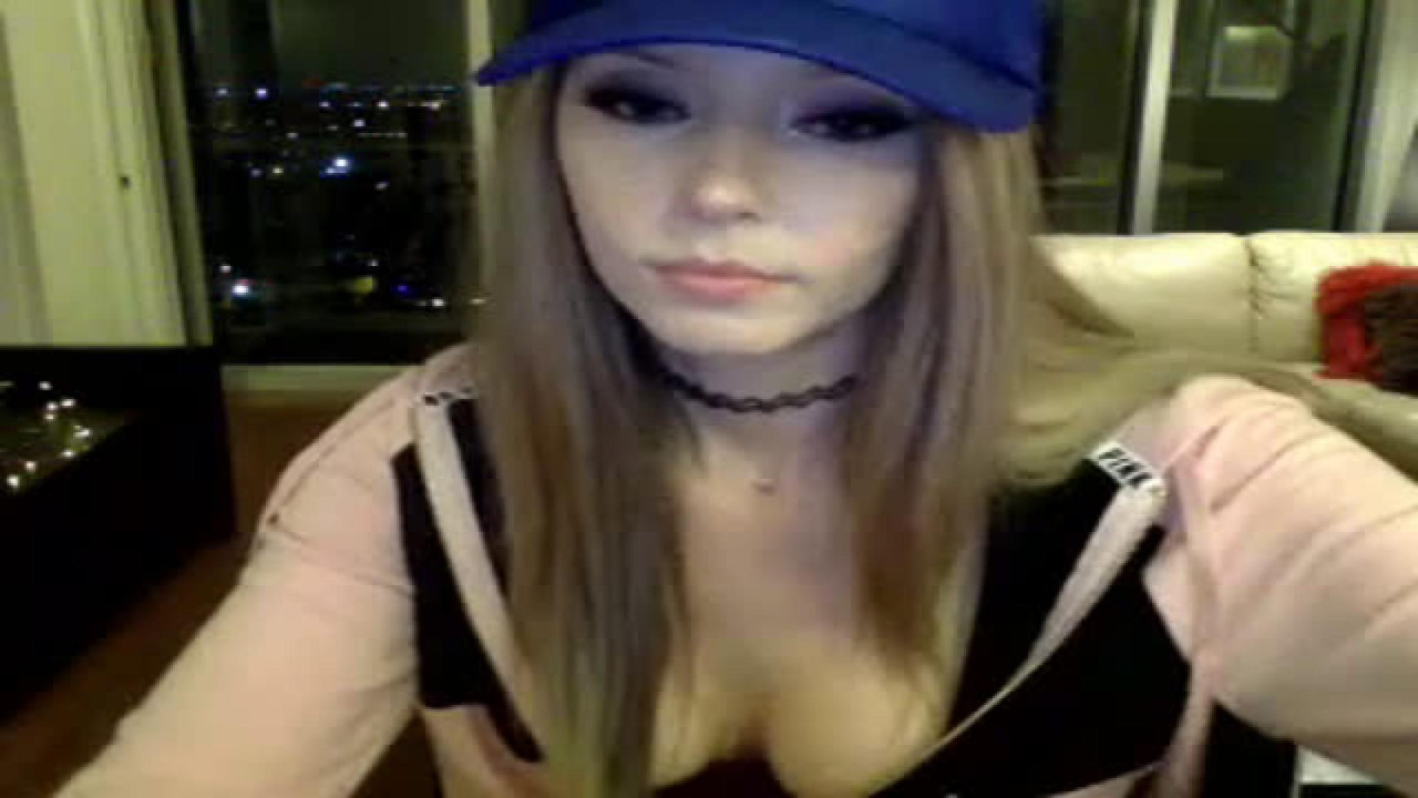 leylasmiles ManyVids Show [2017/09/16 08:20:12]