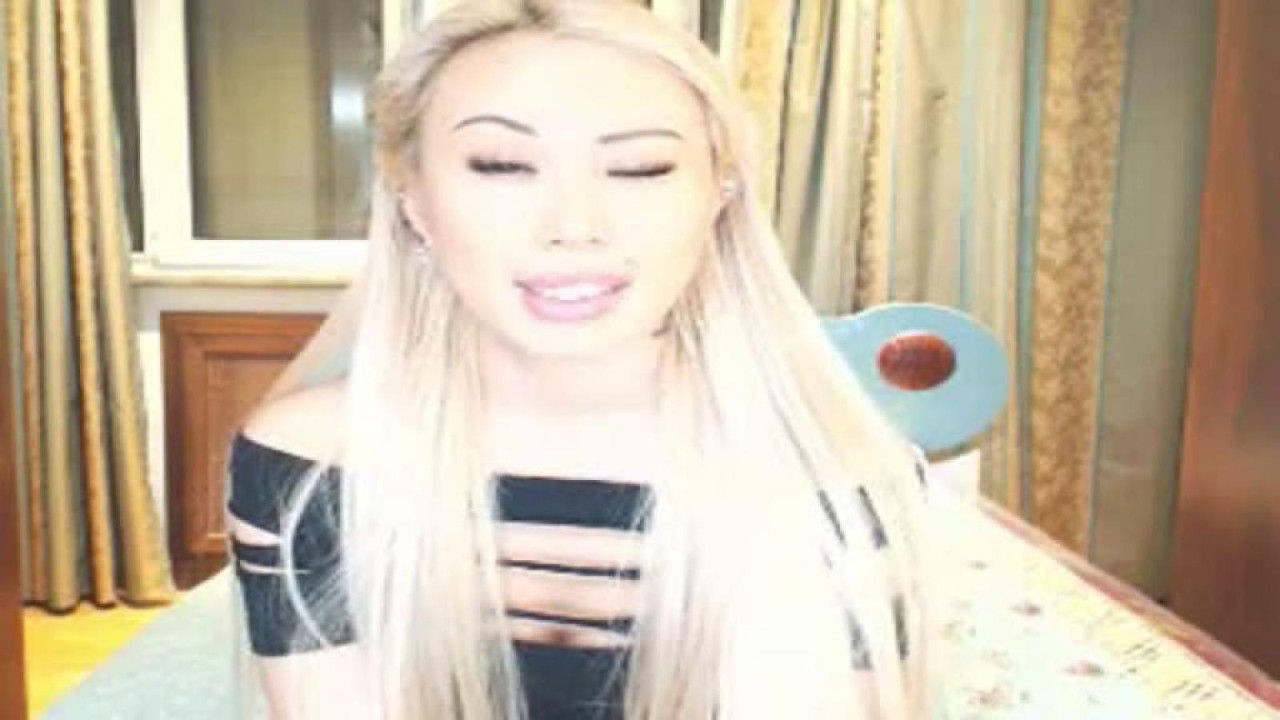 blondeasiann