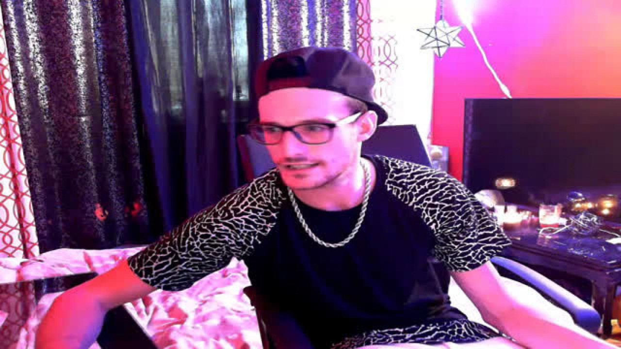 twinkyboytoy [2017/11/09 18:40:52]