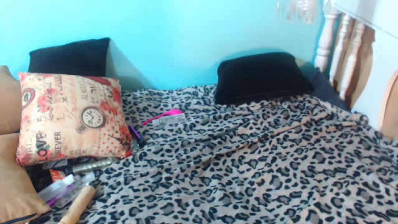 piaangel Topless Video [2017/11/07 23:25:44]