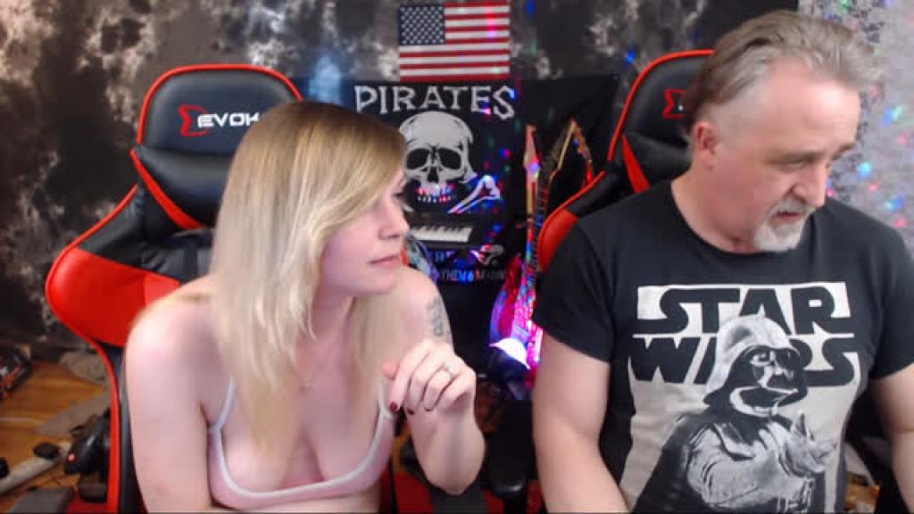 gamergirlroxy [2019/10/02 03:20:29]