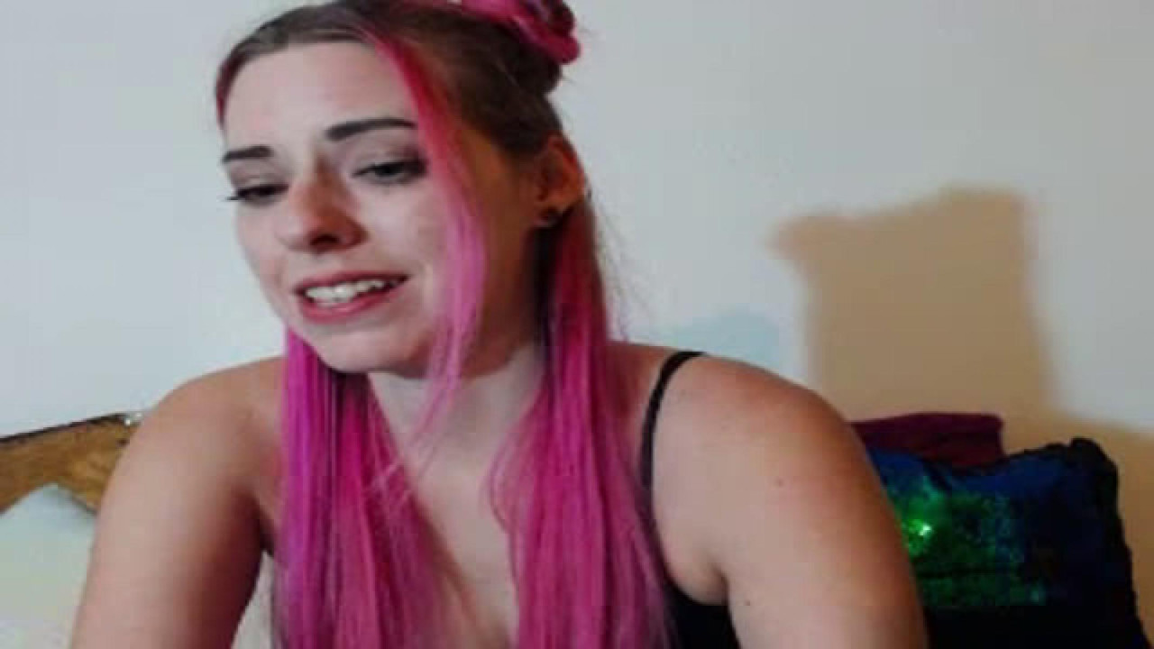 piper_green Stream Video [2017/11/16 04:02:16]