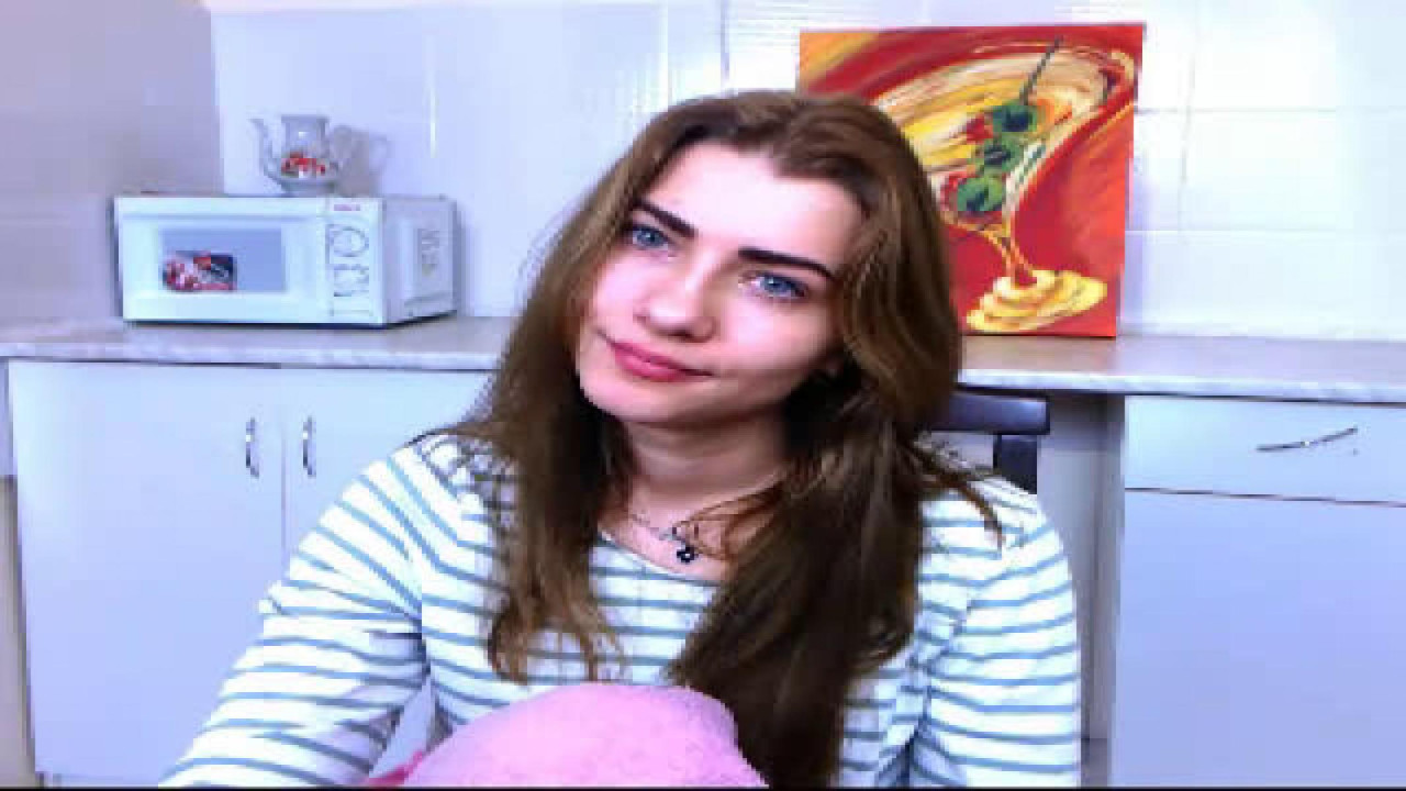 emilywilliams Tease Webcam [2017/12/18 04:01:33]
