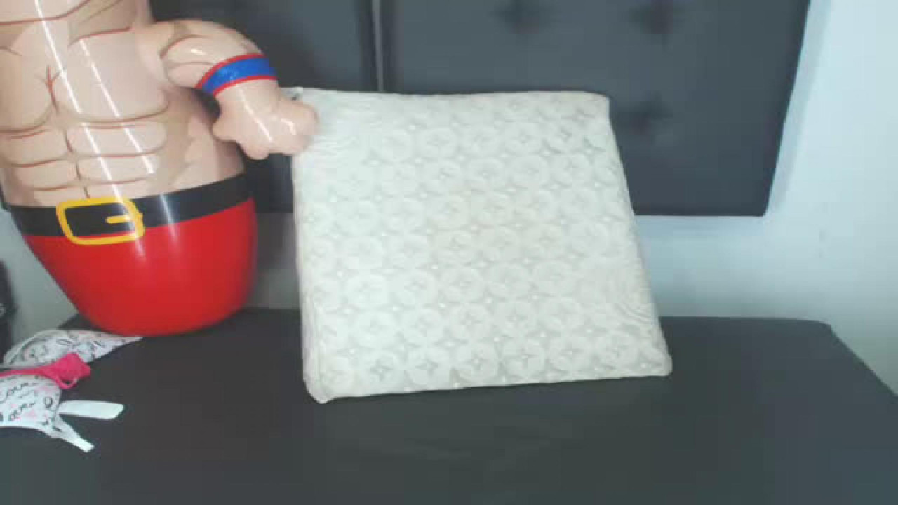 carolinex10 [2017/12/23 00:12:56]
